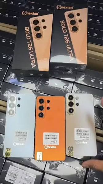Snexian Bold T26 Ultra - Box and phones